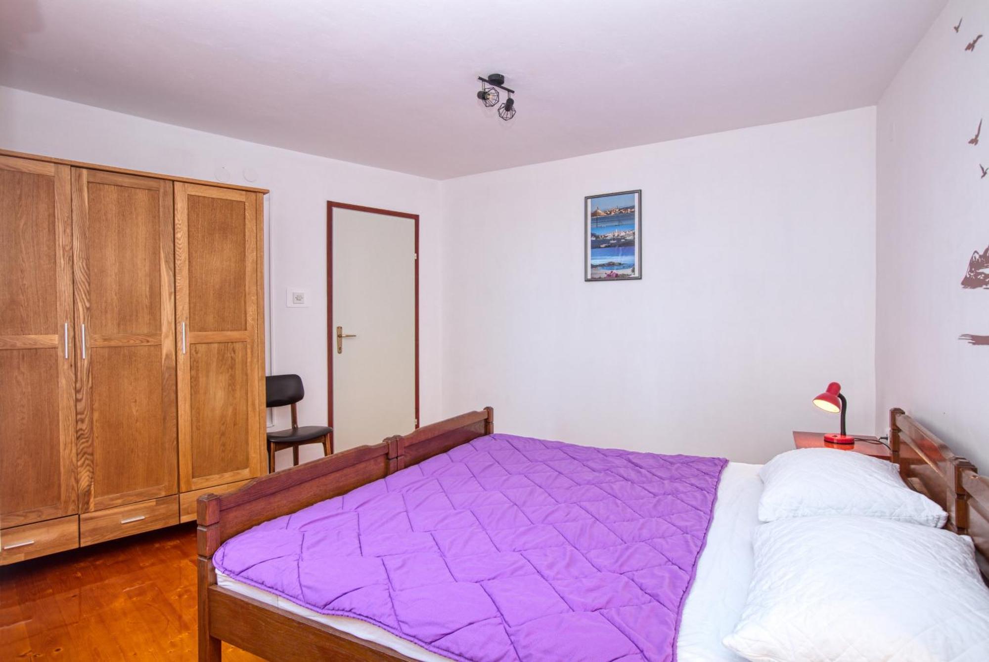 Family Friendly Seaside Apartments Brodarica, Sibenik - 4833 Brodarica  Room photo